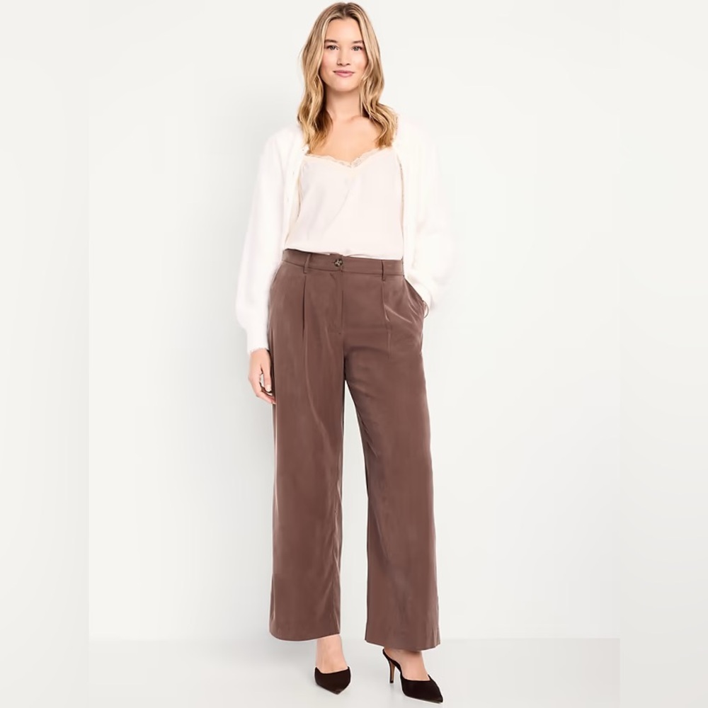 NWT! Old Navy Extra High-Waisted Drapey Trouser Super Wide-Leg Pants - 12 TALL🩷